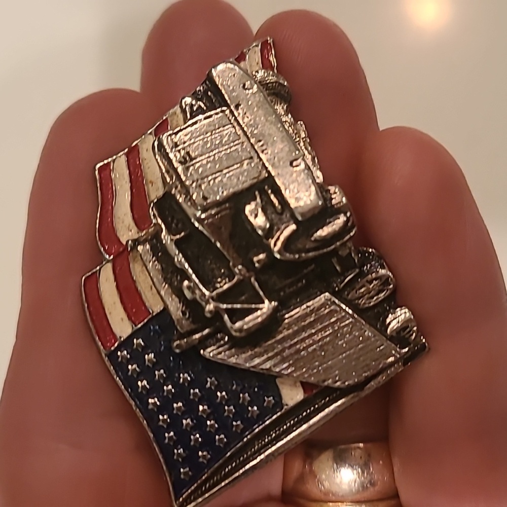 Vintage Mens Pin Collection - Picture 2 of 9